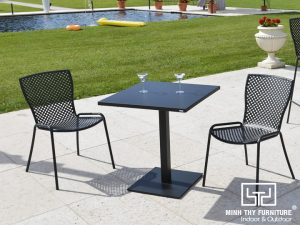 BÀN GHẾ SẮT NGOÀI TRỜI BGS-MT447