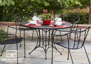 Bàn Ghế Sắt uốn nghệ thuật tại TPHCM