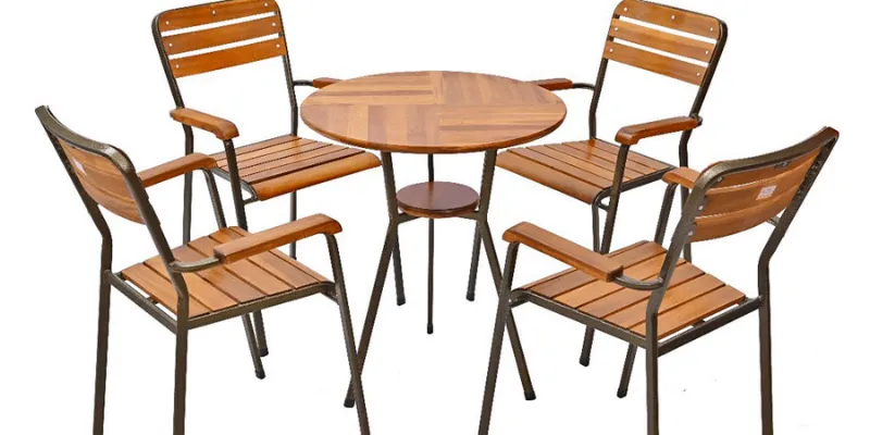 Bàn ghế cafe ngoài trời được ưa chuộng